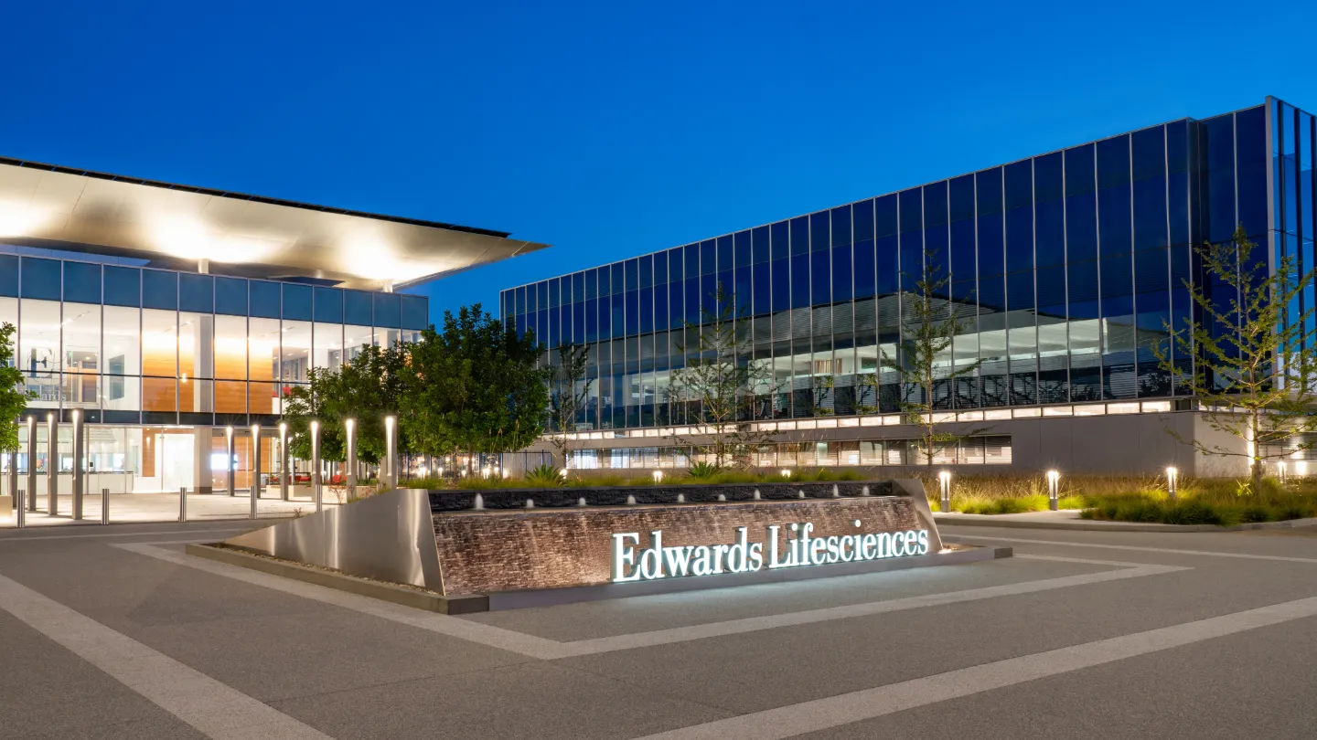 Edwards to pay 1.2bn for JenaValve and Endotronix acquisitions